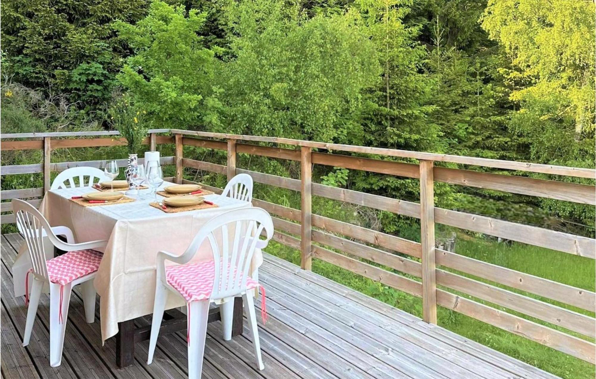 Gorgeous Apartment In Gerardmer With Kitchen Extérieur photo